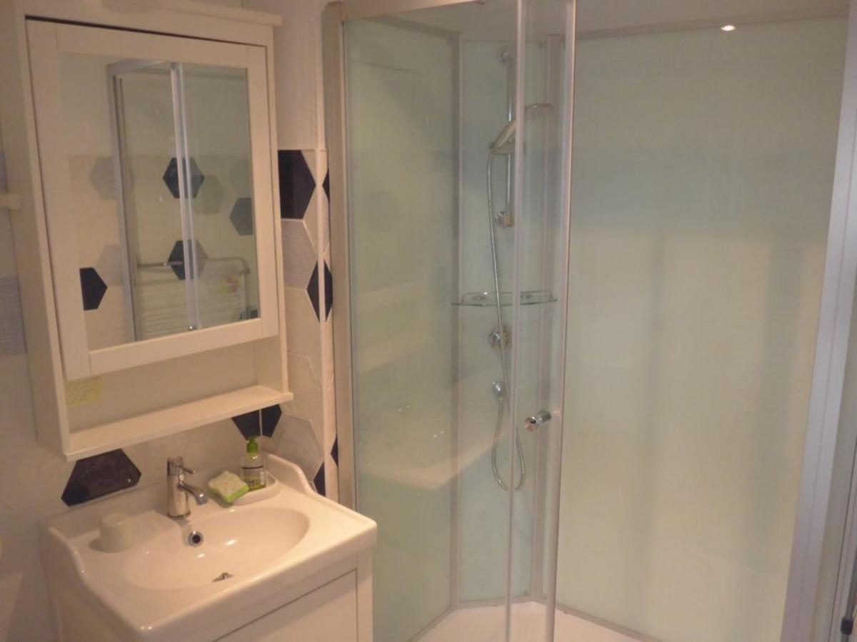 Appartement Cosy En Centre-Ville, Proche Plage, Pour 4 Pers. Avec Cour Privee Et Tout Confort - Fr-1-418-68 Le Palais Exteriör bild
